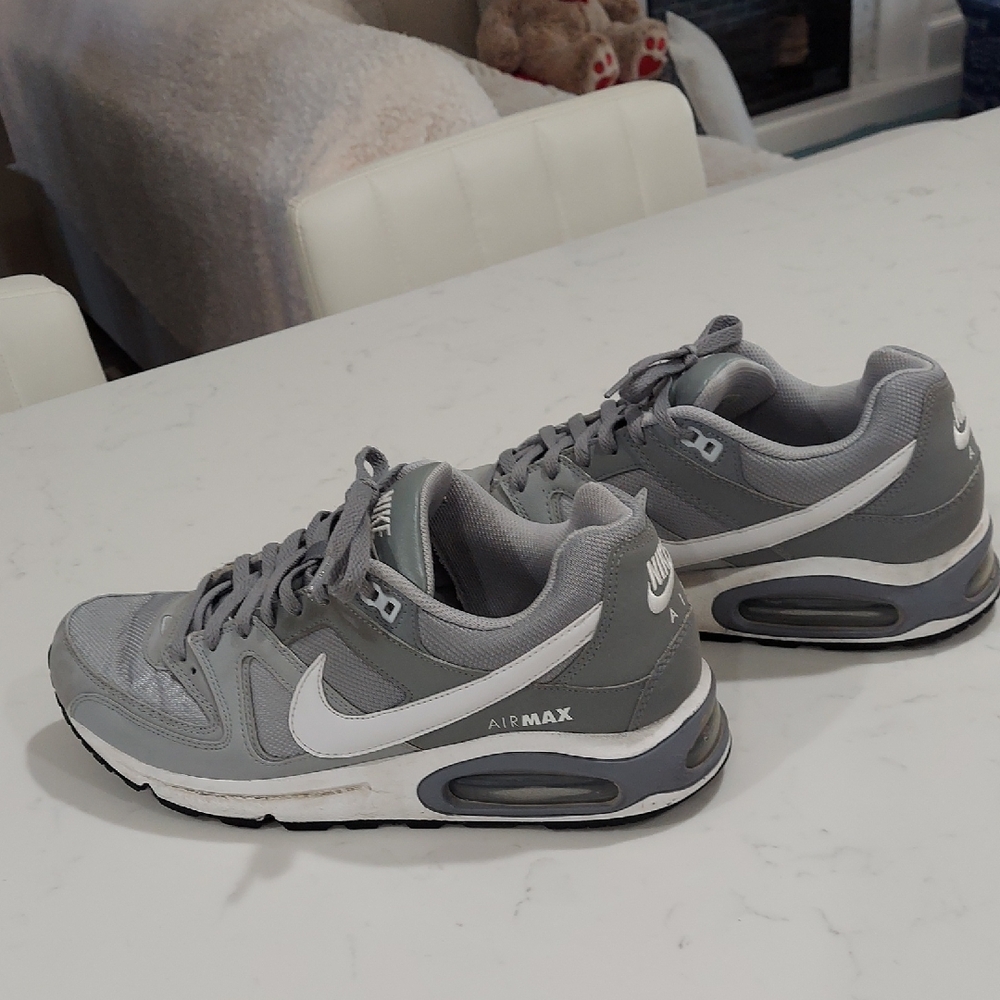 Nike Air Max Gray and White Sneakers